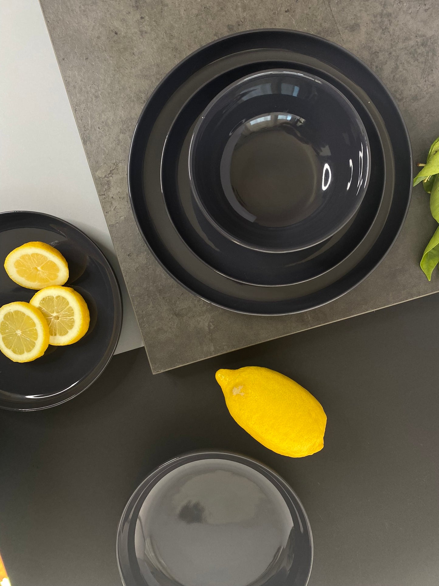 Prato de Sopa Elements Fossil Grey