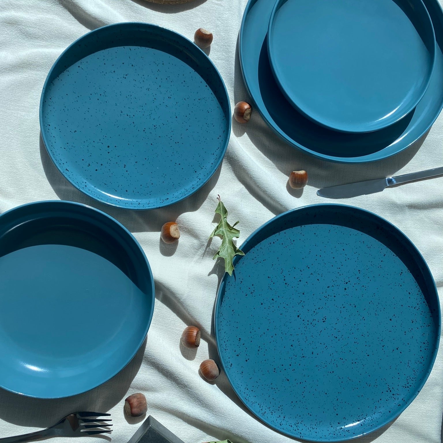 Blue Kaya Plates