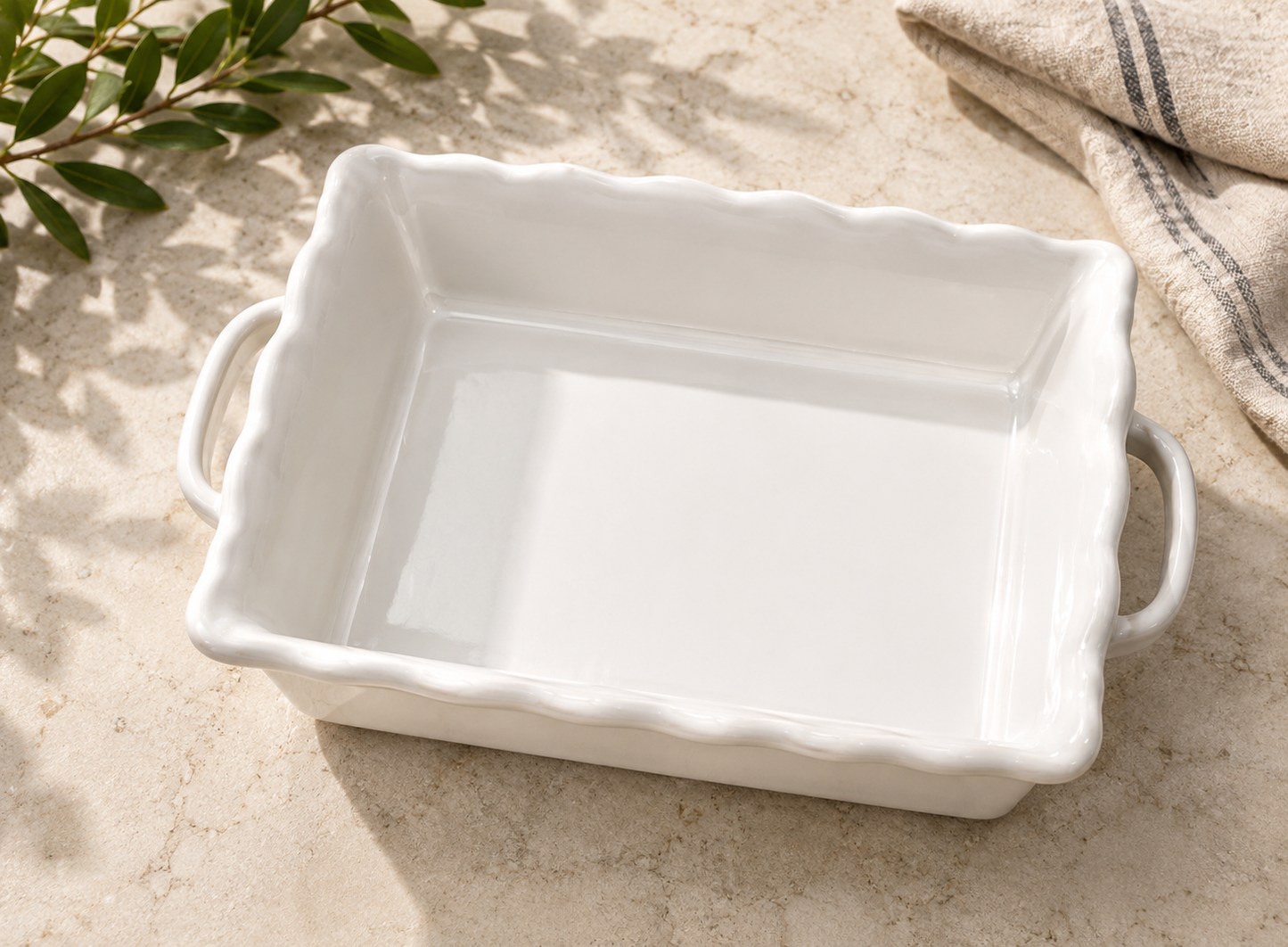 Mira Large Rectangular Baker – Ivory Reactive
