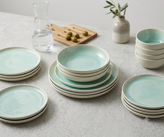 Silhouette Mint Green Dinnerware Set of 12