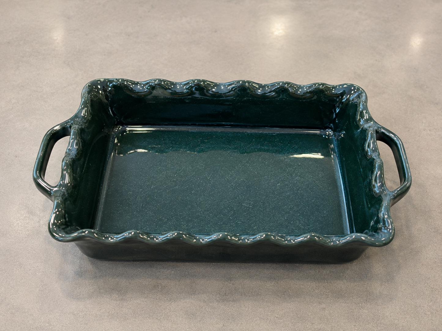 Mira Large Rectangular Baker – Forest Green Reactive